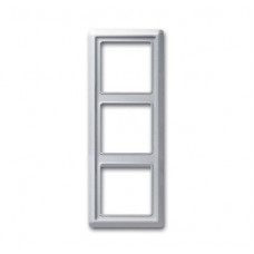 Рамка 3-постовая, серия allwetter 44, цвет серебристо-алюминиевый 1730-0-0280