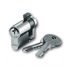 Замок для универсального ключа с 3-мя ключами 0470-0-0021